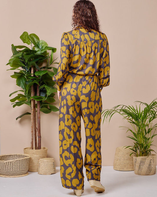 Luna - Gold Leopard: Collared wide leg Jumpsuit with Long sleeves